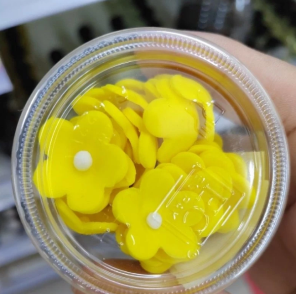 Sugar Paste Flower Yellow